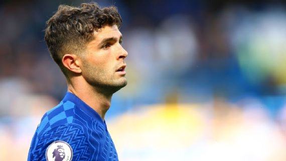 两领先者滑 两领先者滑