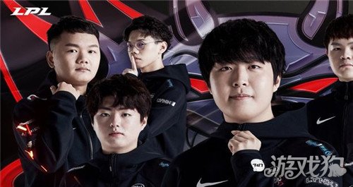 家依然保持 家依然保持