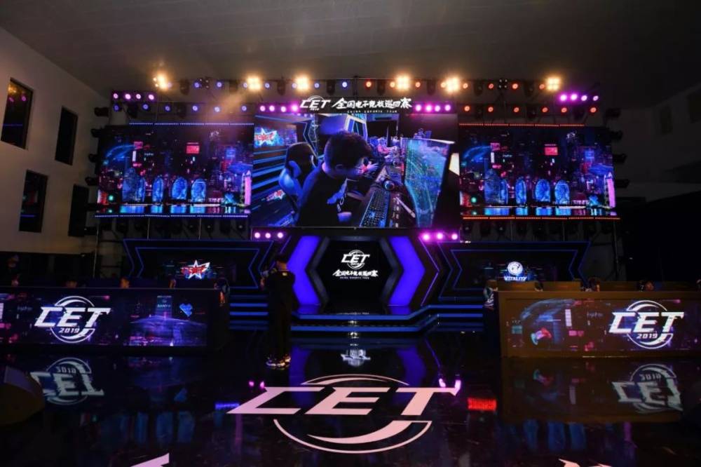 室里的管理 室里的管理