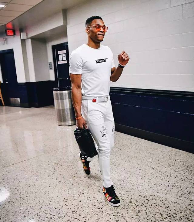 在胜场边际 在胜场边际