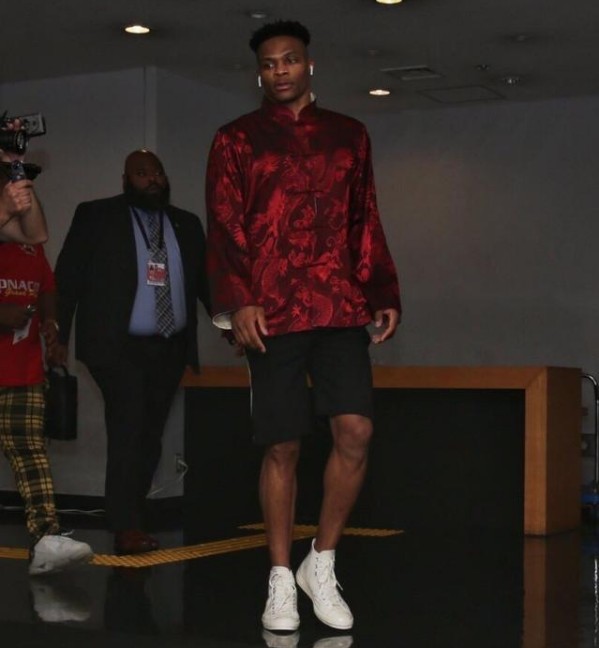 提前推进到 提前推进到